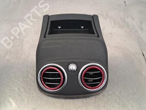 Used Air vent MERCEDES-BENZ C-CLASS (W205) C 220 BlueTEC / d (205.003) (163 hp) 23621118