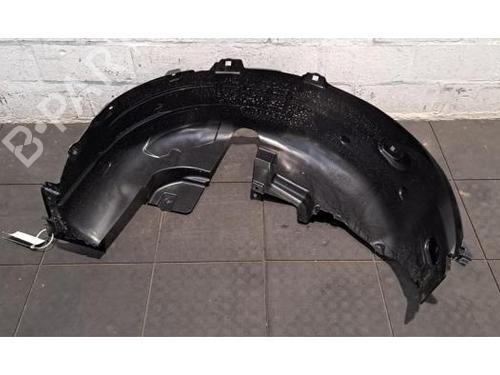 Used Wheel arch PEUGEOT 3008 III (KA_, KB_, KC_) Hybrid 136 (KAHPYE) (136 hp) 30530619