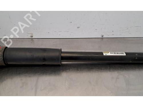 Used Left rear shock absorber Left rear shock absorber MERCEDES-BENZ C-CLASS (W205) C 220 BlueTEC / d (205.002, 205.004) (170 hp) 33927781 33927781