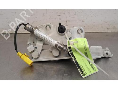 hingedoor-check-strap-audi-a3-sportback-8va-8vf-2012-2013-2014-2015-2016-2017-2018-2019-2020-2021-27351677 main image