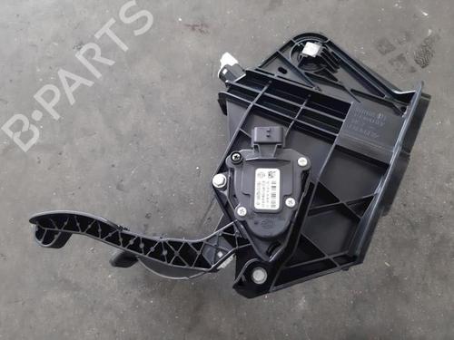Pedal RENAULT MASTER III Van (FV) 2.3 dCi 145 FWD (FV0E, FV0F, FV0H, FV02, FV0M, FV0S,... (146 hp) 23642992