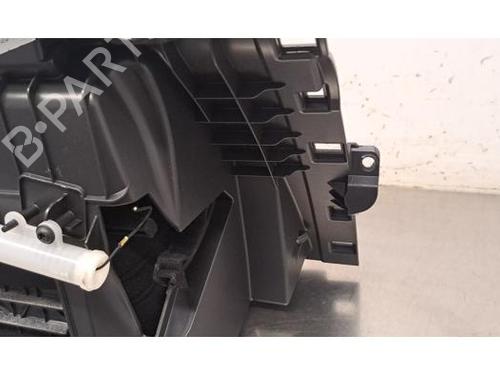 Glove box LAND ROVER RANGE ROVER VELAR (L560) 3.0 D300 MHEV 4x4 | BP33743797C95 - Image 8