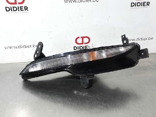 Used Right daytime light Right daytime light RENAULT MEGANE IV Grandtour (K9A/M/N_) 1.3 TCe 115 (K9N9) (116 hp) 10874883 10874883