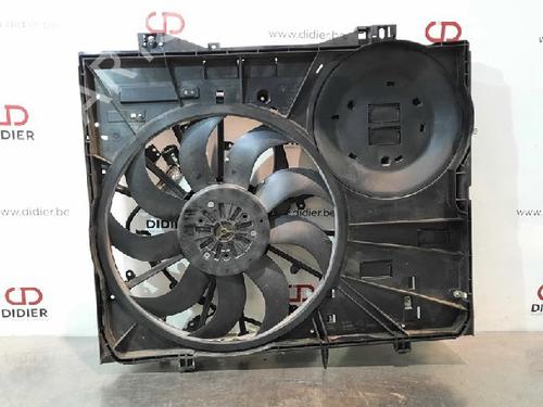 Køleventilator elektrisk LAND ROVER DISCOVERY V (L462) 2.0 Td4 4x4 (180 hp) 15022095