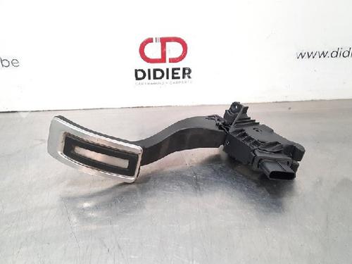 pedal-vw-golf-vii-5g1-bq1-be1-be2-20-gti-5q1723503h-2012-2013-2014-2015-2016-2017-2018-2019-2020-2021-10889937 main image