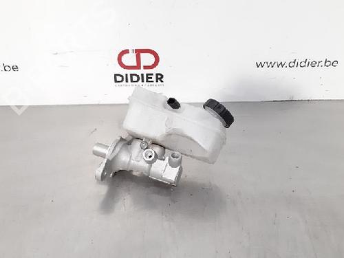 Used Brake master cylinder RENAULT CLIO IV (BH_) 0.9 TCe 90 (BHNF, BHMA, BHMH, BHJK, BHJR) (90 hp) 10812490