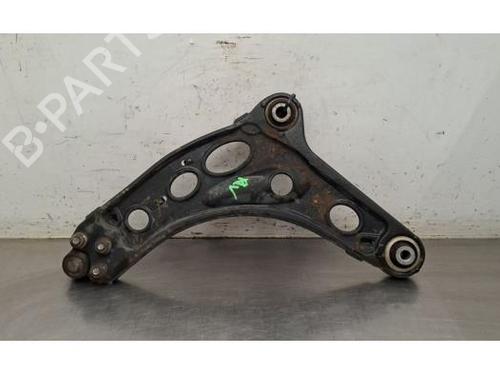 Used Right front suspension arm Right front suspension arm RENAULT TRAFIC III Van (FG_) 2.0 dCi 120 (FGMN) (120 hp) 40517635 40517635