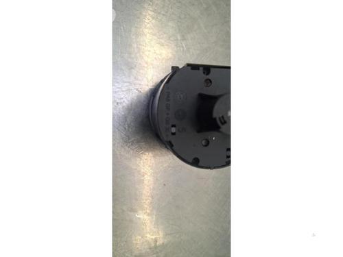 Headlight switch VW CADDY IV Box Body/MPV (SAA, SAH) 1.2 TSI | BP38043977I24 - Image 3