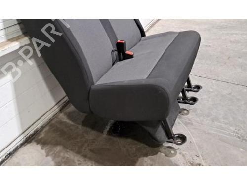Right front seat PEUGEOT EXPERT Van (V_) 2.0 BlueHDi 145 | BP31347290C16 