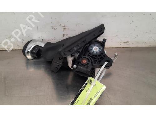 Used Gear lever PEUGEOT 5008 II (MC_, MJ_, MR_, M4_) 1.2 THP (MRHNYH, MRHNYW, MRHNSJ, MRHNSU, MRHNSM) (131 hp) 24870981