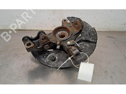 Used Left front steering knuckle PEUGEOT 308 III (FB_, FH_, FP_, F3_, FM_) PureTech 130 (FPHNSL, FPHNST) (131 hp) 28136156