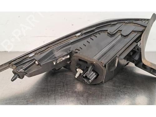 Right taillight PEUGEOT 308 III (FB_, FH_, FP_, F3_, FM_) e-308 (FMZKWZ) | BP28966340C35 