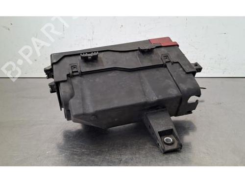 Fuse box JAGUAR F-PACE (X761) 2.0 TD4 AWD | BP37514941E1 - Image 4
