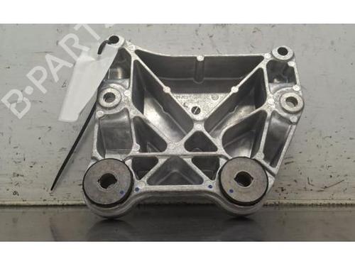 Used Engine mount Engine mount PEUGEOT 308 III (FB_, FH_, FP_, F3_, FM_) e-308 (FMZKWZ) (156 hp) 40517744 40517744