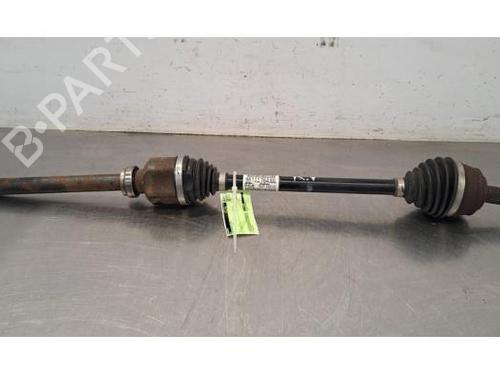 Used Right front driveshaft Right front driveshaft PEUGEOT 3008 II SUV (MC_, MR_, MJ_, M4_) 1.2 THP/ PureTech 130 (MRHNSM, MRHNSU, MRHNSJ, MRHNYW,... (131 hp) 34199001 34199001