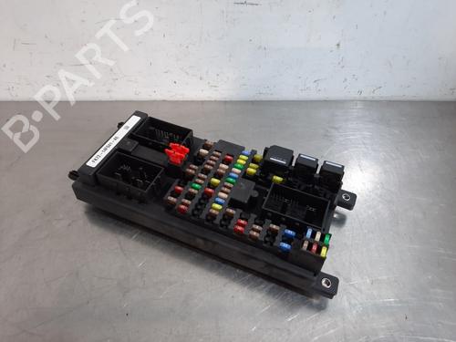 Used Fuse box LAND ROVER DISCOVERY SPORT (L550) 2.0 D 4x4 (150 hp) 15293445