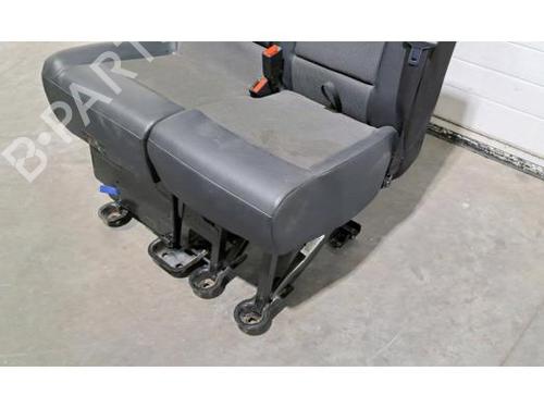 Right front seat PEUGEOT EXPERT Van (V_) 2.0 BlueHDi 150 | BP23632670C16 