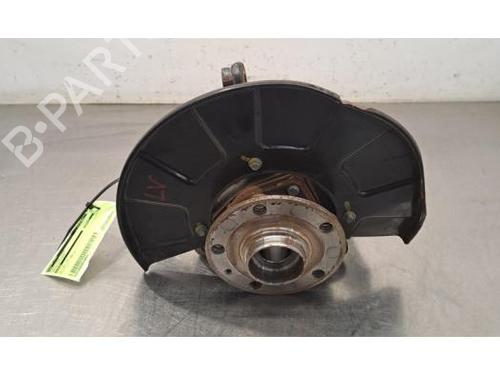 Used Left front steering knuckle MG MG ZS SUV (AZS1) EV (156 hp) 23589635