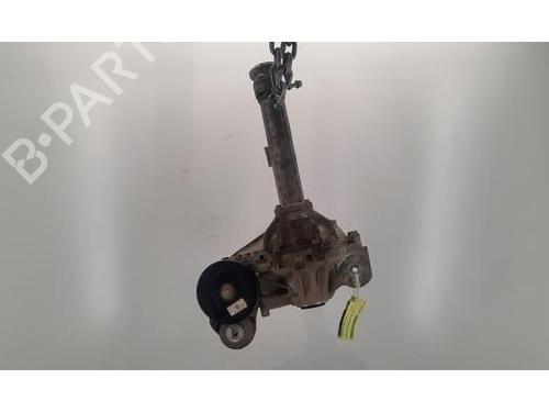 Differential, foran LAND ROVER RANGE ROVER SPORT II (L494) 3.0 SDV6 4x4 (306 hp) 30530767