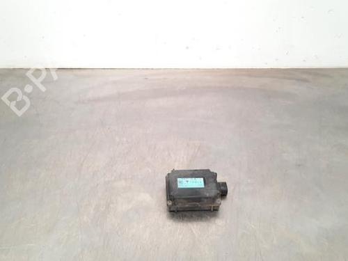 Used Electronic module TESLA MODEL S (5YJS) 70D AWD (334 hp) 23580173