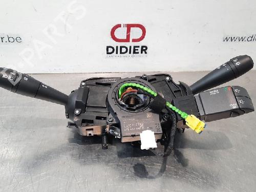 Used Steering column stalk DACIA SANDERO II TCe 90 (B8M1, B8MA, B8AC) (90 hp) 10872543