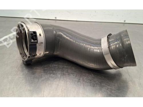 Ladeluftrohr für RENAULT MASTER III Van (FV) 2.3 dCi 145 FWD (FV0E, FV0F, FV0H, FV02, FV0M, FV0S,... (146 hp) 32376316