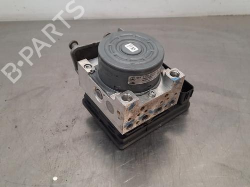 Used ABS pump MERCEDES-BENZ C-CLASS (W205) C 200 d (205.007) (136 hp) 15235711