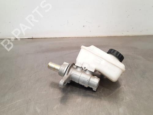 Used Brake master cylinder MINI MINI CLUBMAN (F54) Cooper S (192 hp) 17112781
