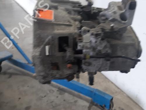 Used Gearbox OPEL GRANDLAND / GRANDLAND X (A18, P1UO) 1.2 (75) (131 hp) 15037773