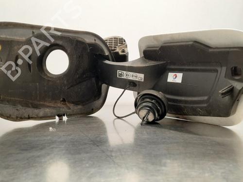 Fuel flap PEUGEOT 308 III (FB_, FH_, FP_, F3_, FM_) PureTech 130 (FPHNSL, FPHNST) | BP16500846C131 