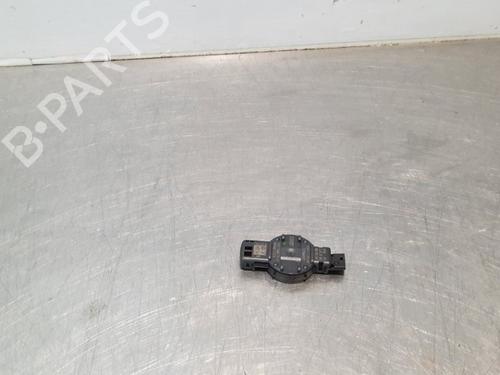 Elektronisk modul VW POLO VI (AW1, BZ1, AE1) 1.6 TDI (95 hp) 15031390