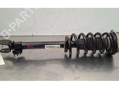Used Right front shock absorber Right front shock absorber MERCEDES-BENZ C-CLASS (W205) C 220 d (205.014) (194 hp) 39234836 39234836