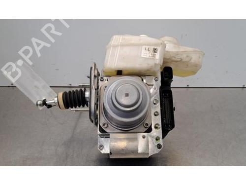 Used Servo brake Servo brake BMW 3 Touring (G21, G81) M3 Competition xDrive (510 hp) 39732194 39732194