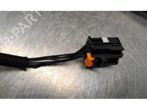 Left taillight PEUGEOT 308 III (FB_, FH_, FP_, F3_, FM_) PureTech 130 (FPHNSL, FPHNST) | BP28013927C34 