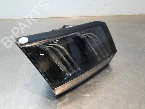Left taillight PEUGEOT 3008 II SUV (MC_, MR_, MJ_, M4_) 1.6 PureTech 180 (M45GFR, M45GFU) | BP15031159C34 