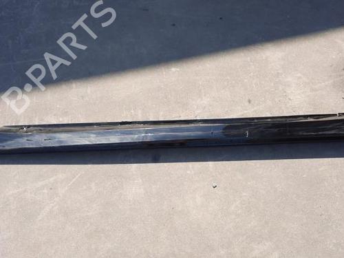 Used Left sideskirt RENAULT SCENIC E-TECH PHASE I EV87 (218 hp) 23579486