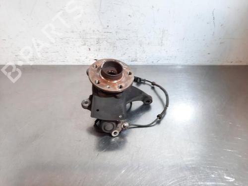 Used Left front steering knuckle RENAULT TRAFIC III Van (FG_) 2.0 dCi 145 (FGML) (145 hp) 25586025
