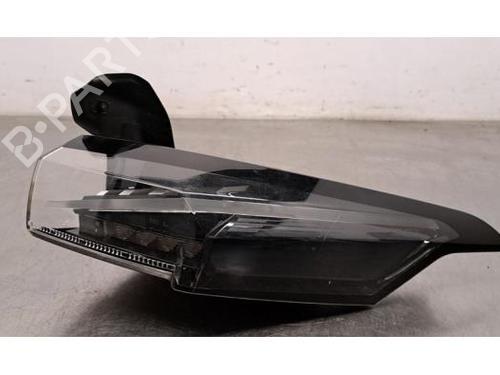 Used Right taillight PEUGEOT 308 III (FB_, FH_, FP_, F3_, FM_) PureTech 130 (FPHNSL, FPHNST) (131 hp) 23639060
