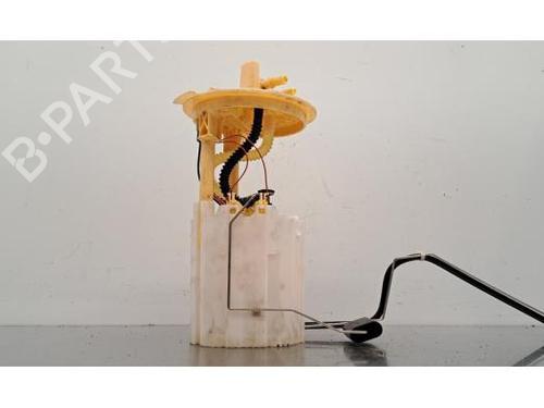 Used Fuel pump MERCEDES-BENZ SPRINTER 3,5-t Van (B907, B910) 315 CDI RWD (907.631, 907.633, 907.635, 907.637) (150 hp) 26546196
