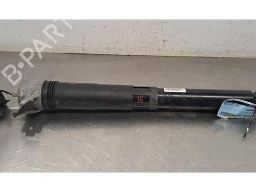 Used Left rear shock absorber Left rear shock absorber PORSCHE CAYENNE (9YA) 3.0 E-Hybrid AWD (9YAAE1) (462 hp) 32767657 32767657