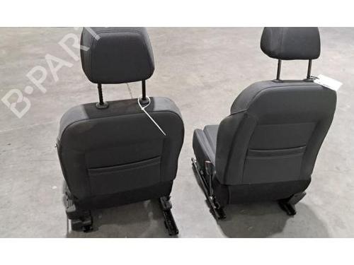 Setesett RENAULT MEGANE IV Hatchback (B9A/M/N_) 1.6 E-TECH 160 (B9NH) | BP29871941C78