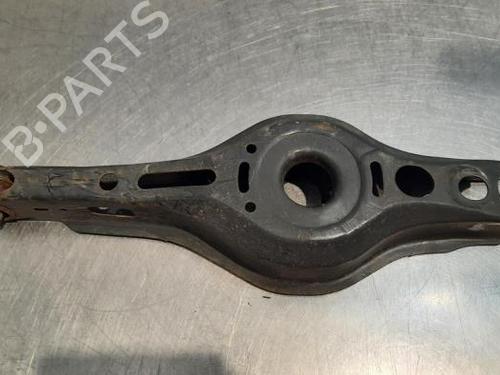 Right rear suspension arm TOYOTA COROLLA Estate (_E21_) 1.8 Hybrid (ZWE211W) | BP18236938M15 