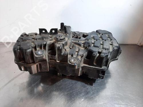 Used AdBlue tank AdBlue tank ALFA ROMEO GIULIA (952_) 2.2 D (952AGA250, 952AGM250, 952ASM2, 952ASA2) (136 hp) 33248058 33248058