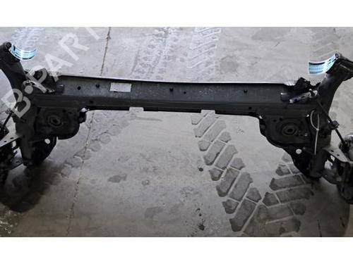 Used Rear axle Rear axle RENAULT CLIO V (B7_) 1.5 Blue dCi 85 (B7AG) (86 hp) 33058147 33058147