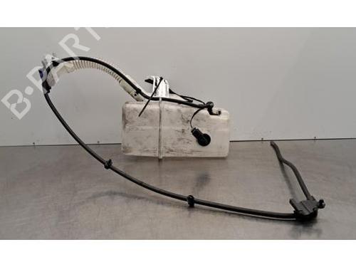 Used Windscreen washer tank Windscreen washer tank 37861823 37861823