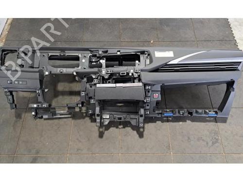 Używane Deska rozdzielcza OPEL ASTRA F Saloon (T92) 1.6 i (F19, M19) (75 hp) 30556161