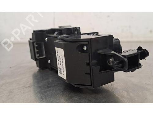 Switch VOLVO XC60 II (246) D4 | BP29985035I30
