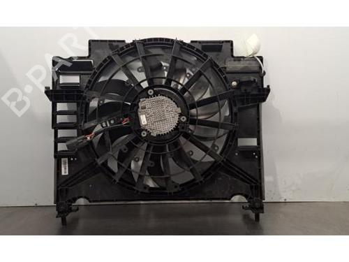 Used Radiator fan LAND ROVER RANGE ROVER VELAR (L560) 2.0 D200 MHEV 4x4 (204 hp) 30806290