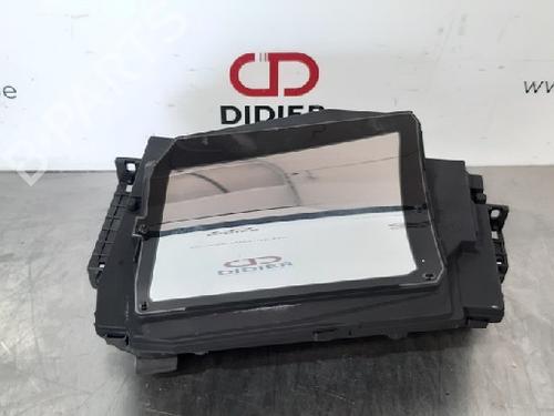 Used Display monitor KIA STINGER (CK) 3.3 T-GDI 4WD (366 hp) 15017781