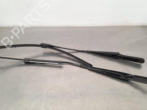 Front windshield wiper arm AUDI A1 Sportback (8XA, 8XF) 1.4 TDI | BP17113501C143 